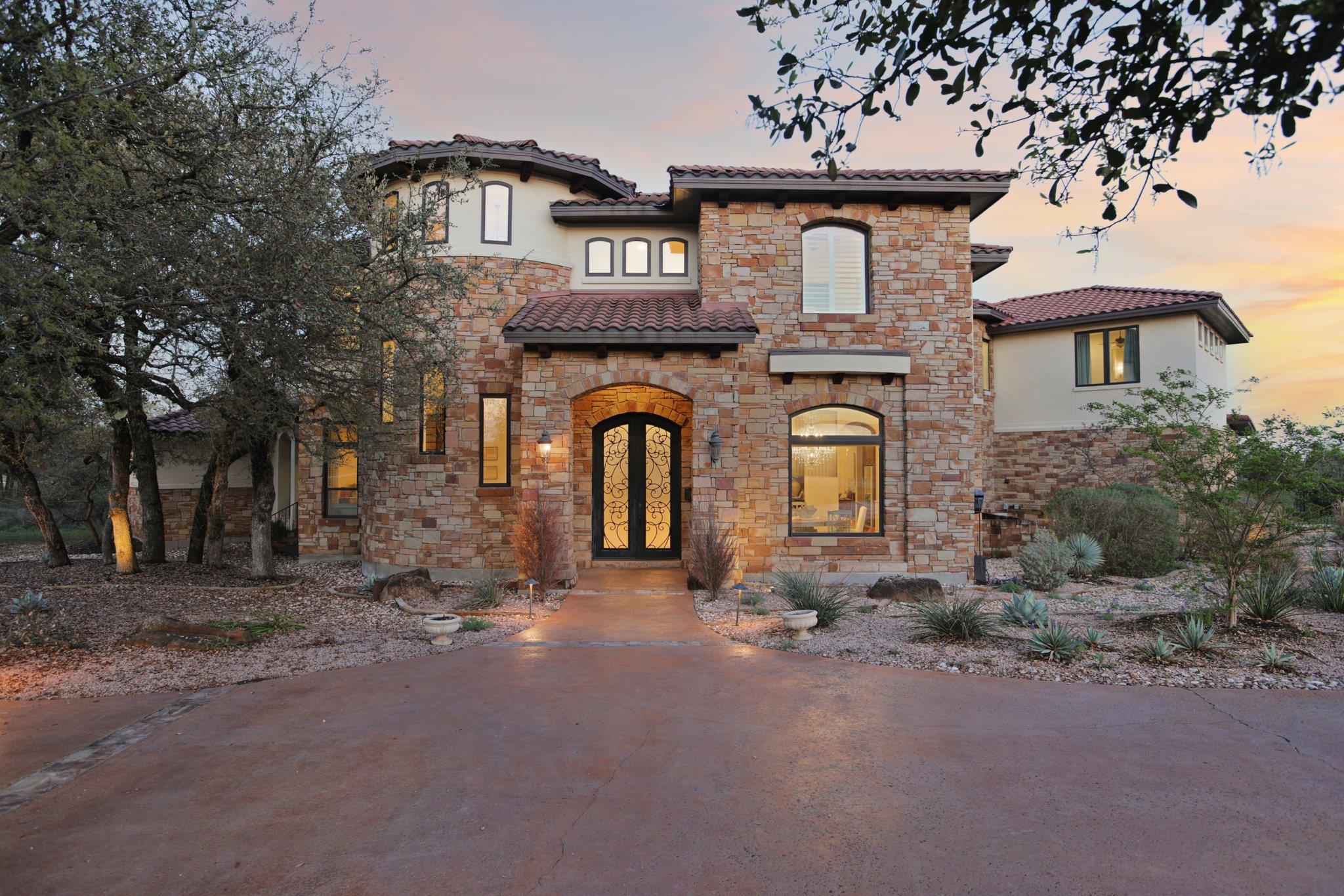 8517 Bellancia DR Property Photo 1