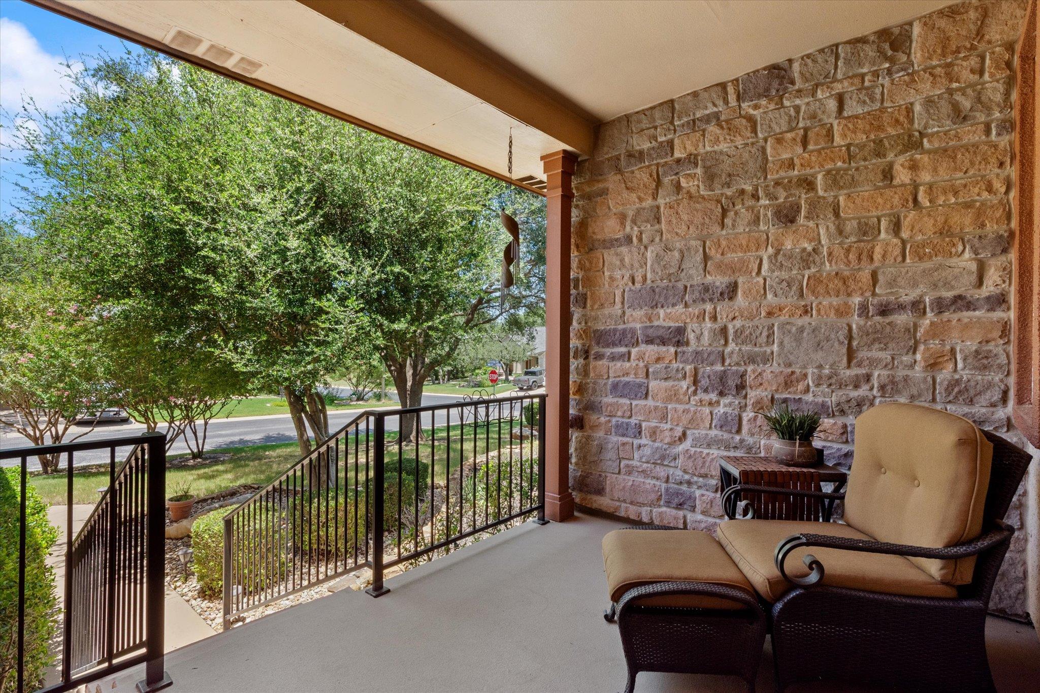 101 Rockrose Ct Property Photo 4