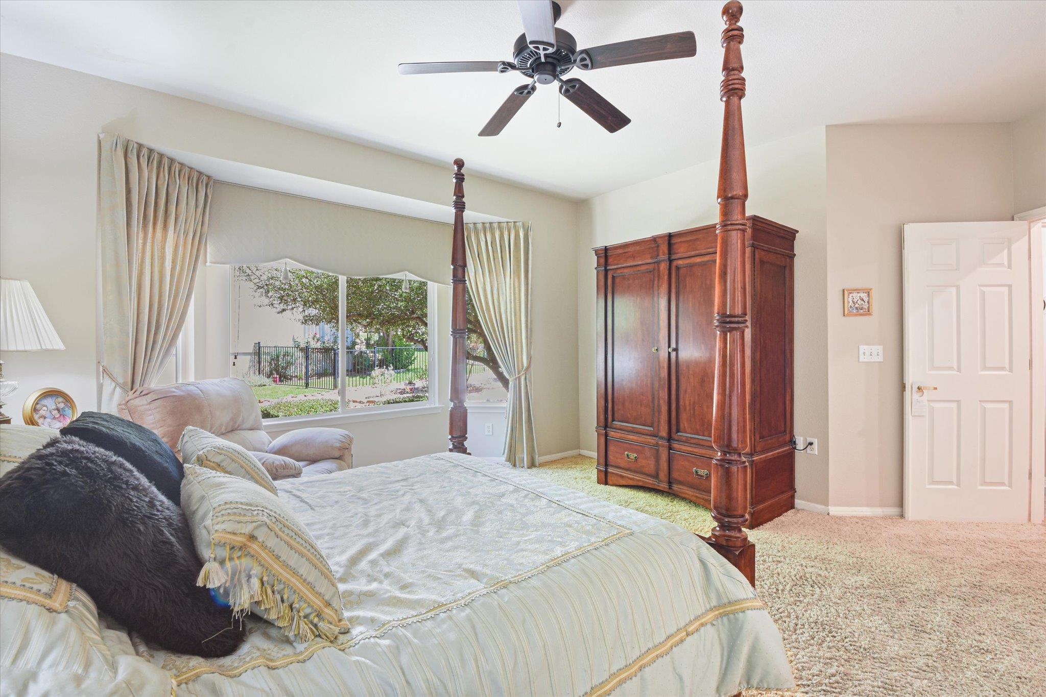 101 Rockrose Ct Property Photo 18