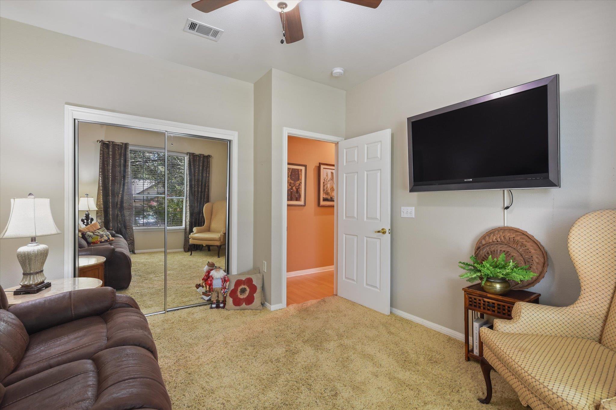 101 Rockrose Ct Property Photo 24