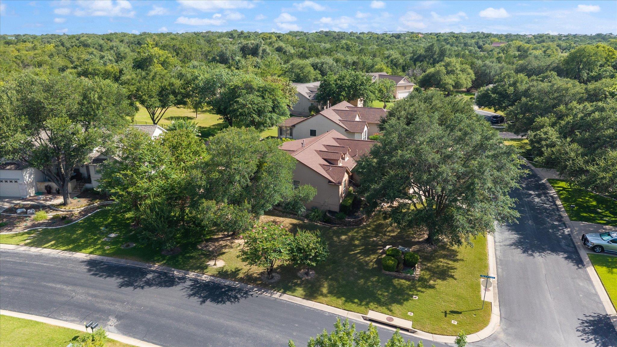 101 Rockrose Ct Property Photo 33