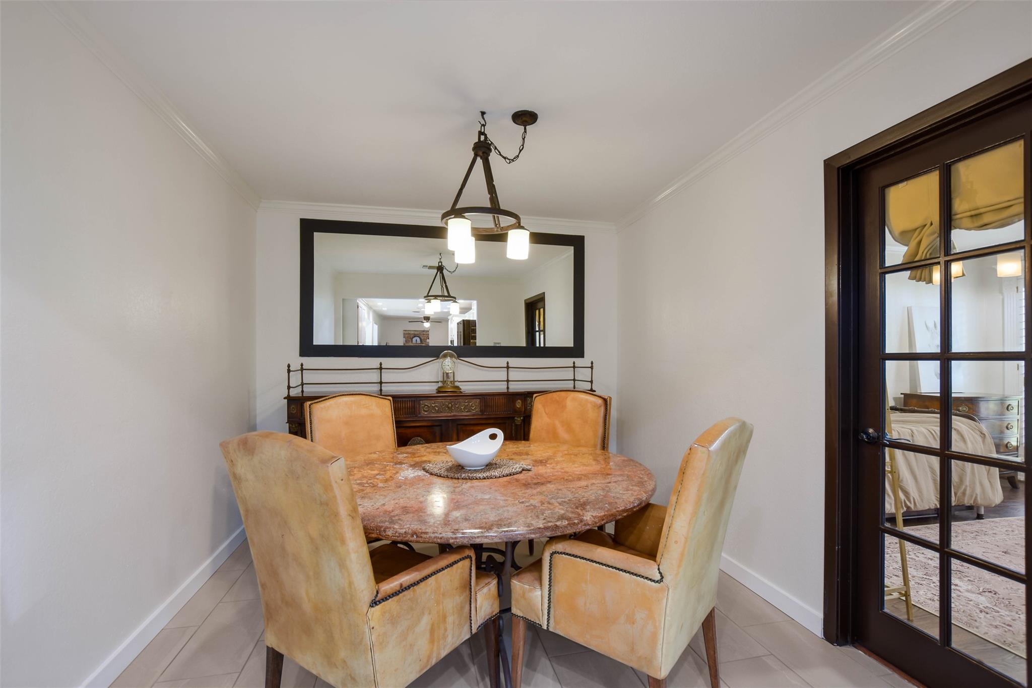 2204 Walsh Dr Property Photo 11