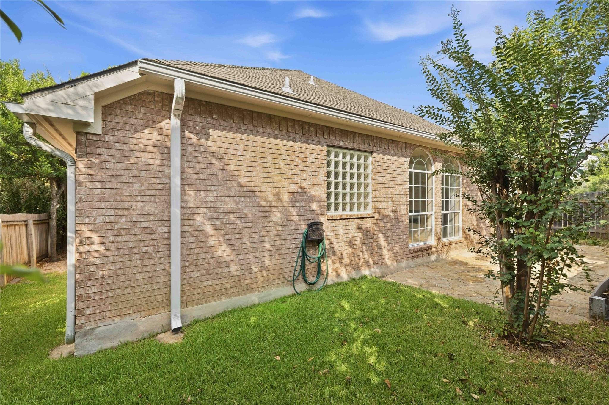 10045 Planters Woods Dr Property Photo 30