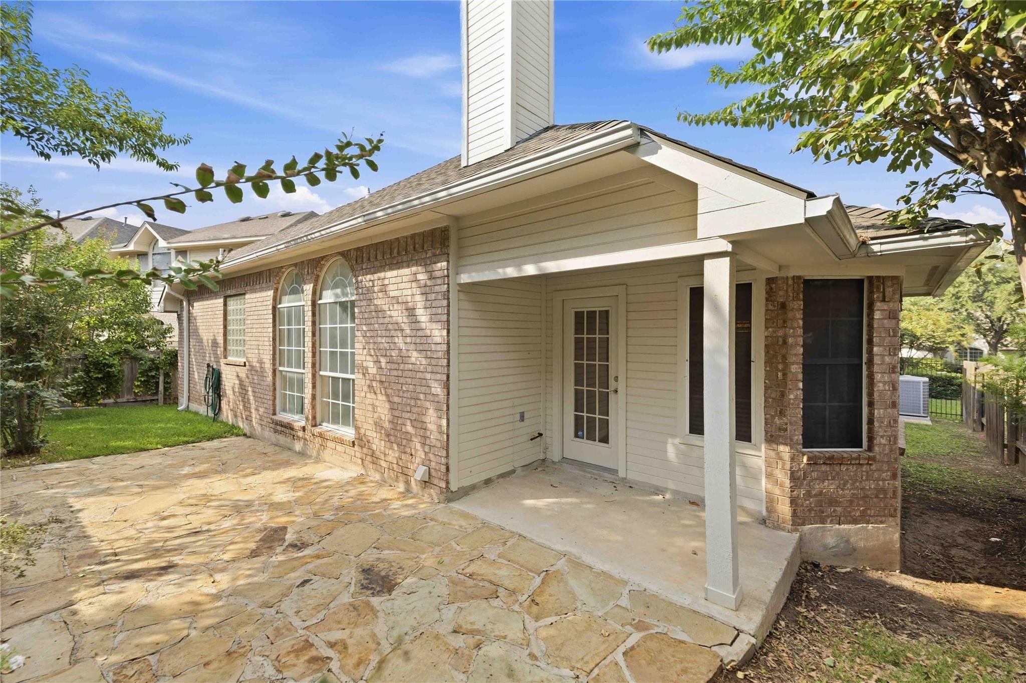 10045 Planters Woods Dr Property Photo 31