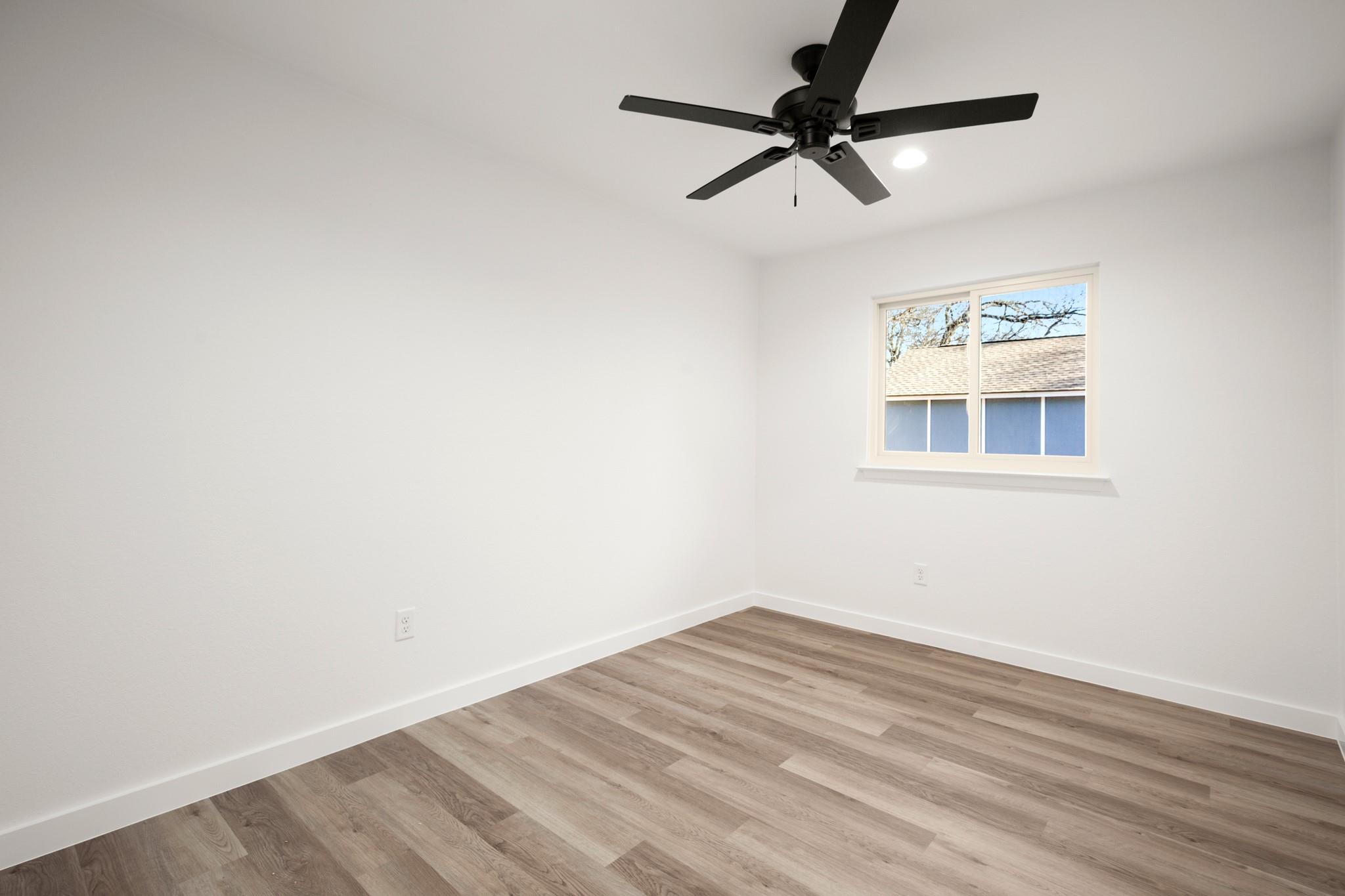 9717 Anderson Village Dr Property Photo 13