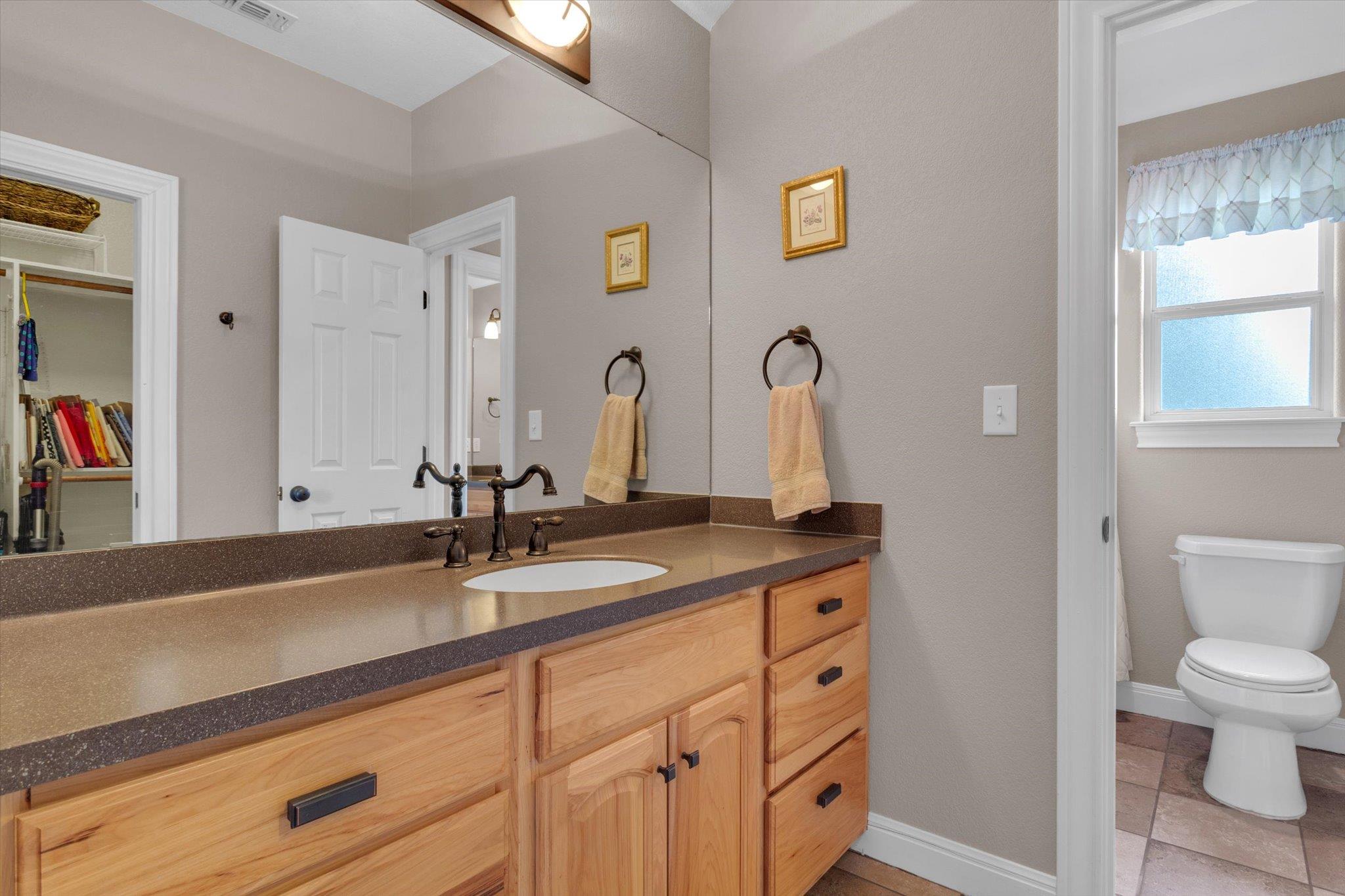 2235 Summit Ridge Dr Property Photo 29