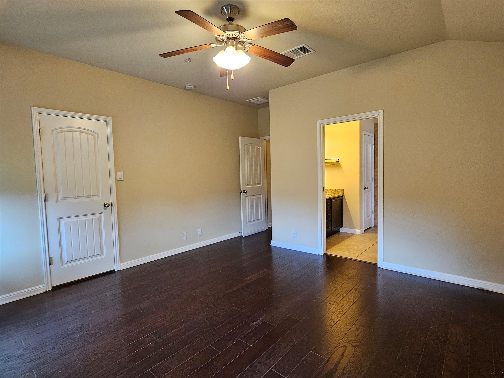 13708 Loleta Way Property Photo 17