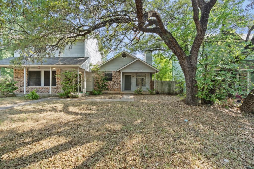 2906 Jadewood Ct #a Property Photo 1