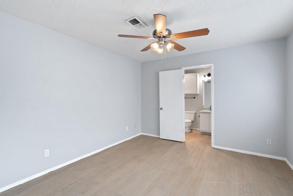 2906 Jadewood Ct #a Property Photo 9