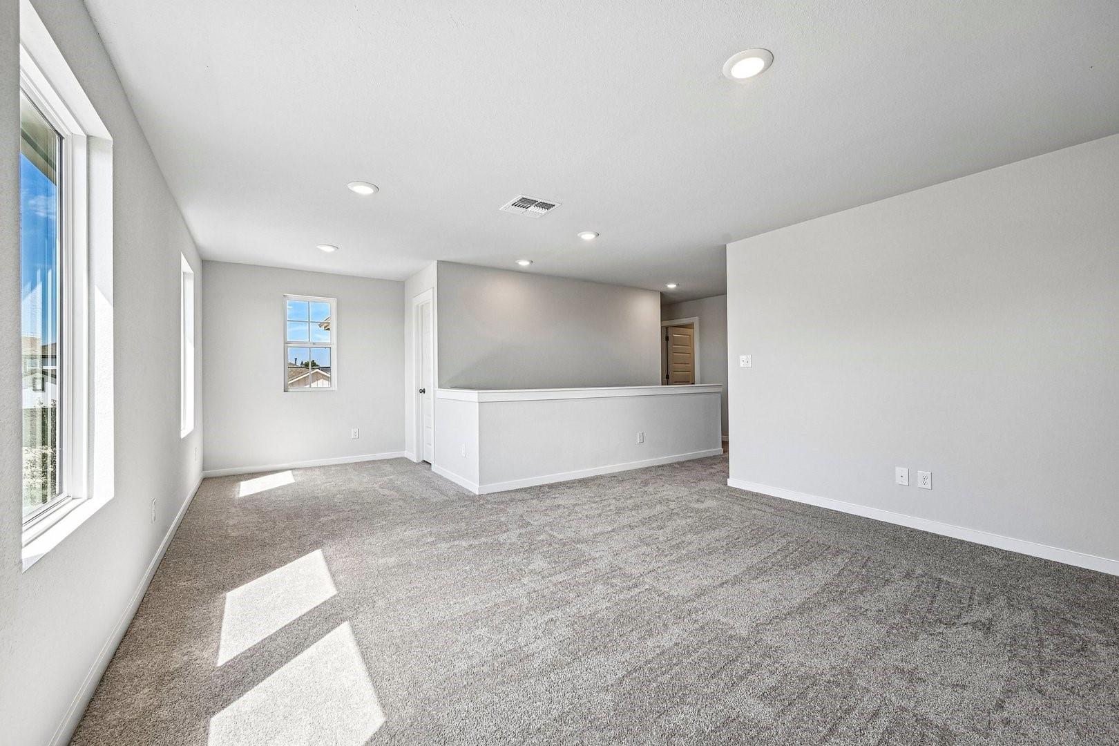 149 Hornet St Property Photo 23