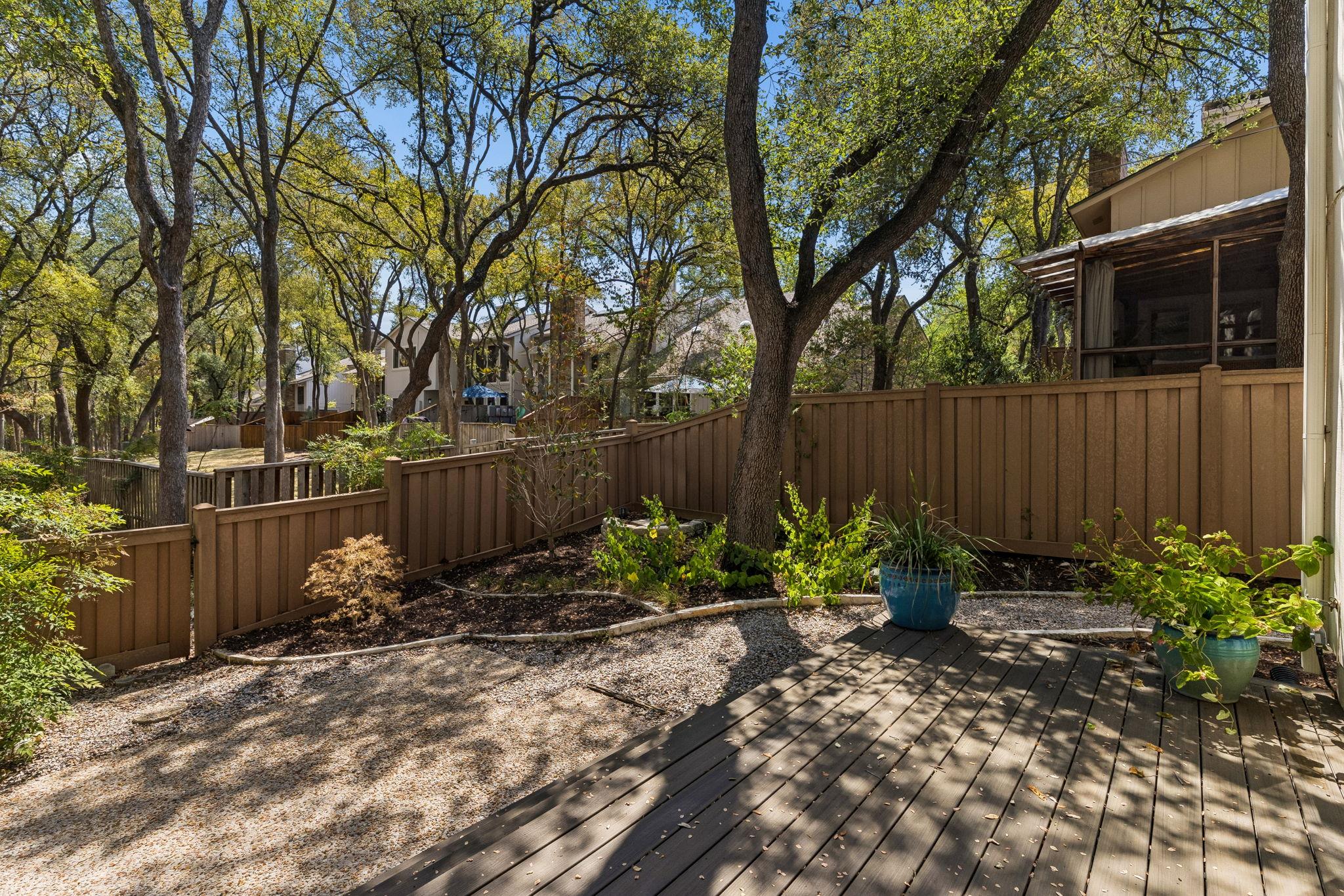 8305 Summer Place Dr Property Photo 23