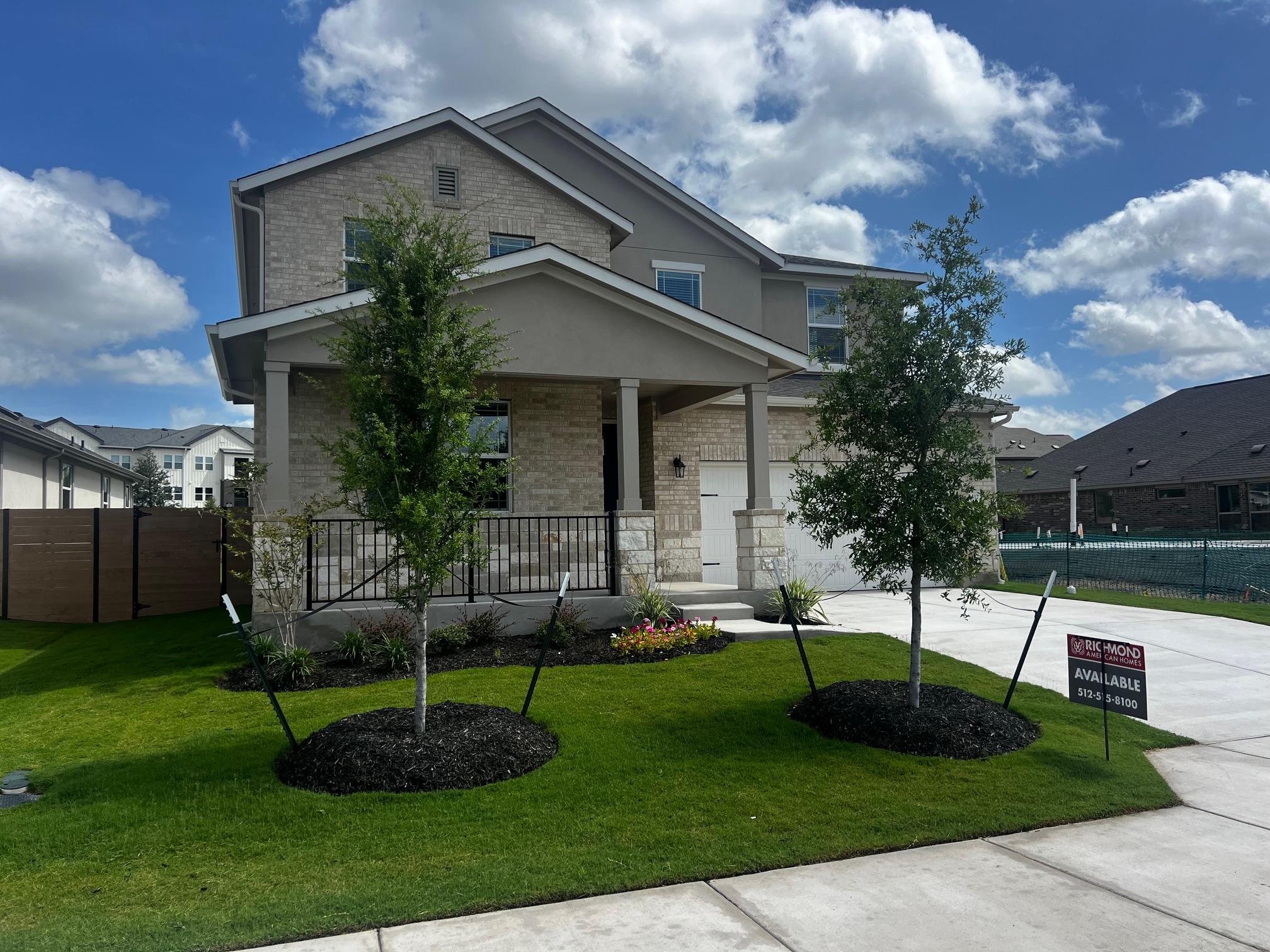 512 Raleigh Dr Property Photo 1