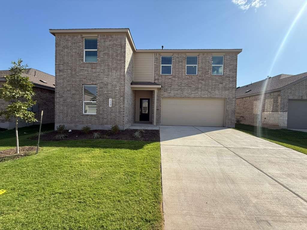 124 Brabham Loop Property Photo 1