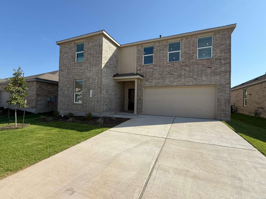124 Brabham Loop Property Photo 2