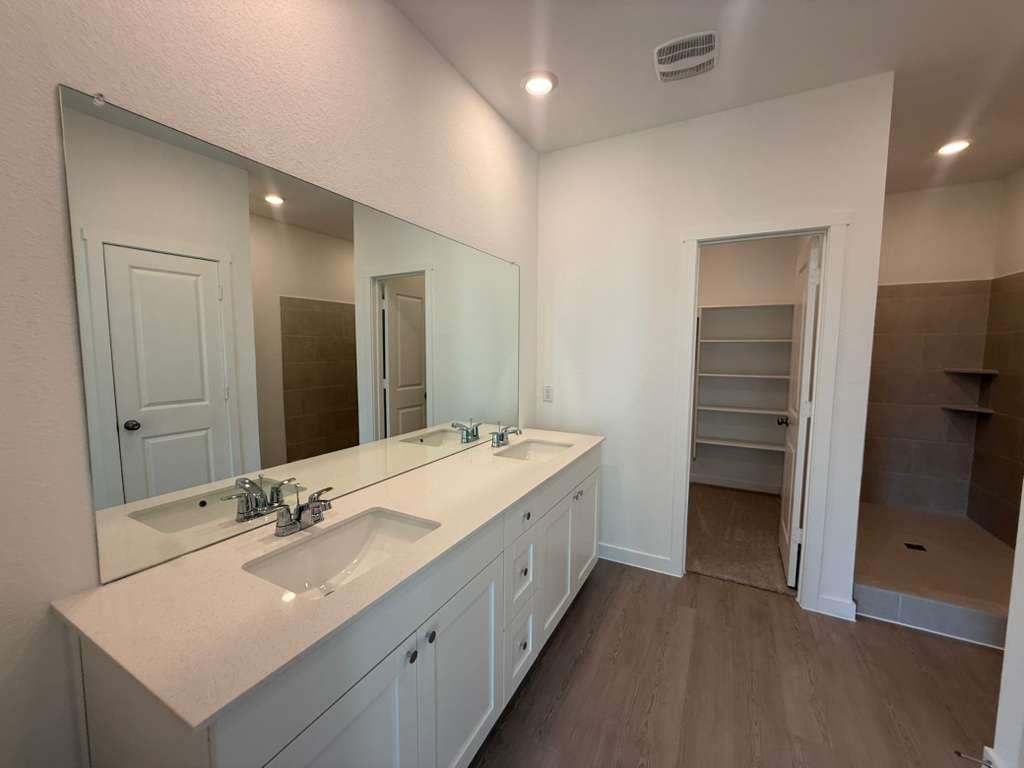 124 Brabham Loop Property Photo 19