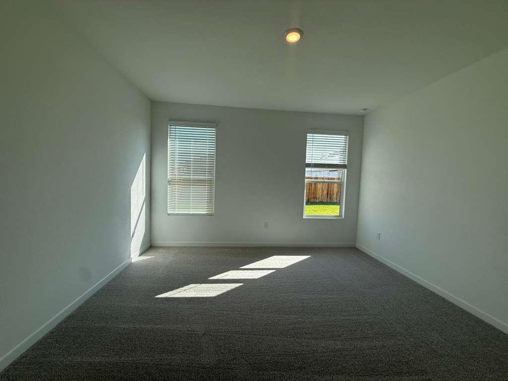 124 Brabham Loop Property Photo 22