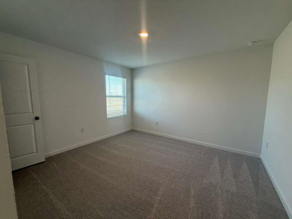124 Brabham Loop Property Photo 27
