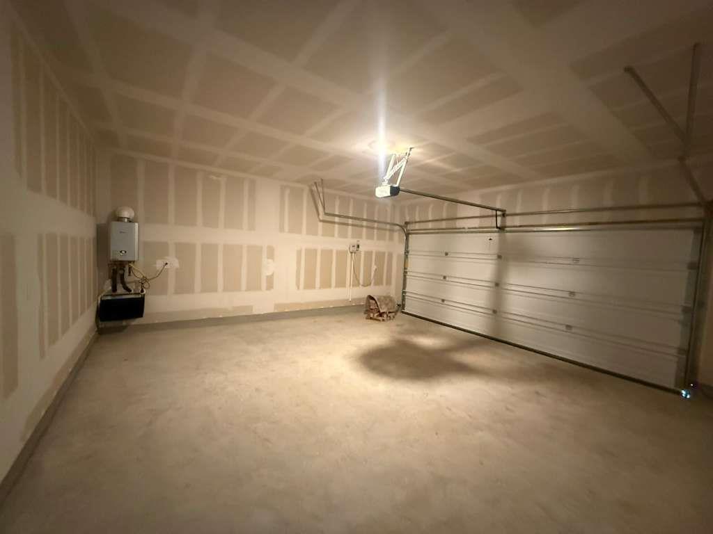 124 Brabham Loop Property Photo 37
