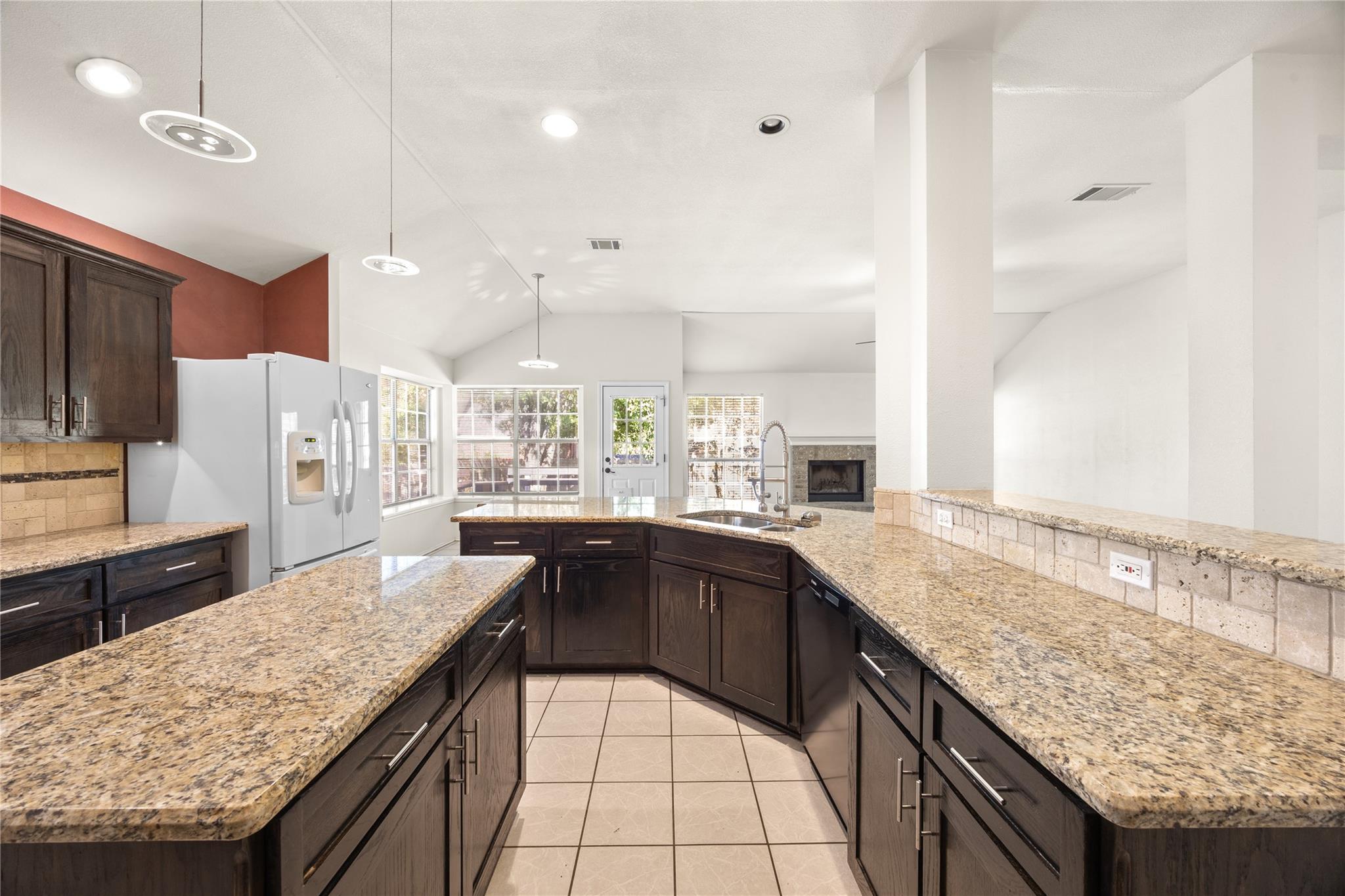 16604 Denise Dr Property Photo 15