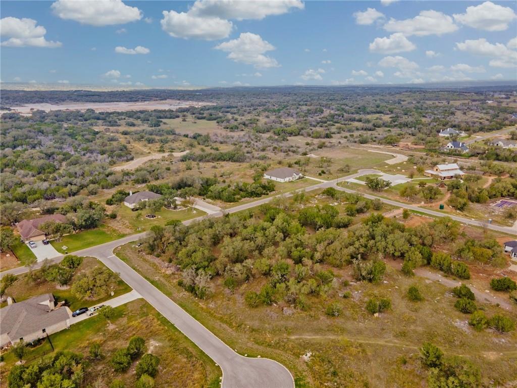 104 Rocky Summit Ct Property Photo 12