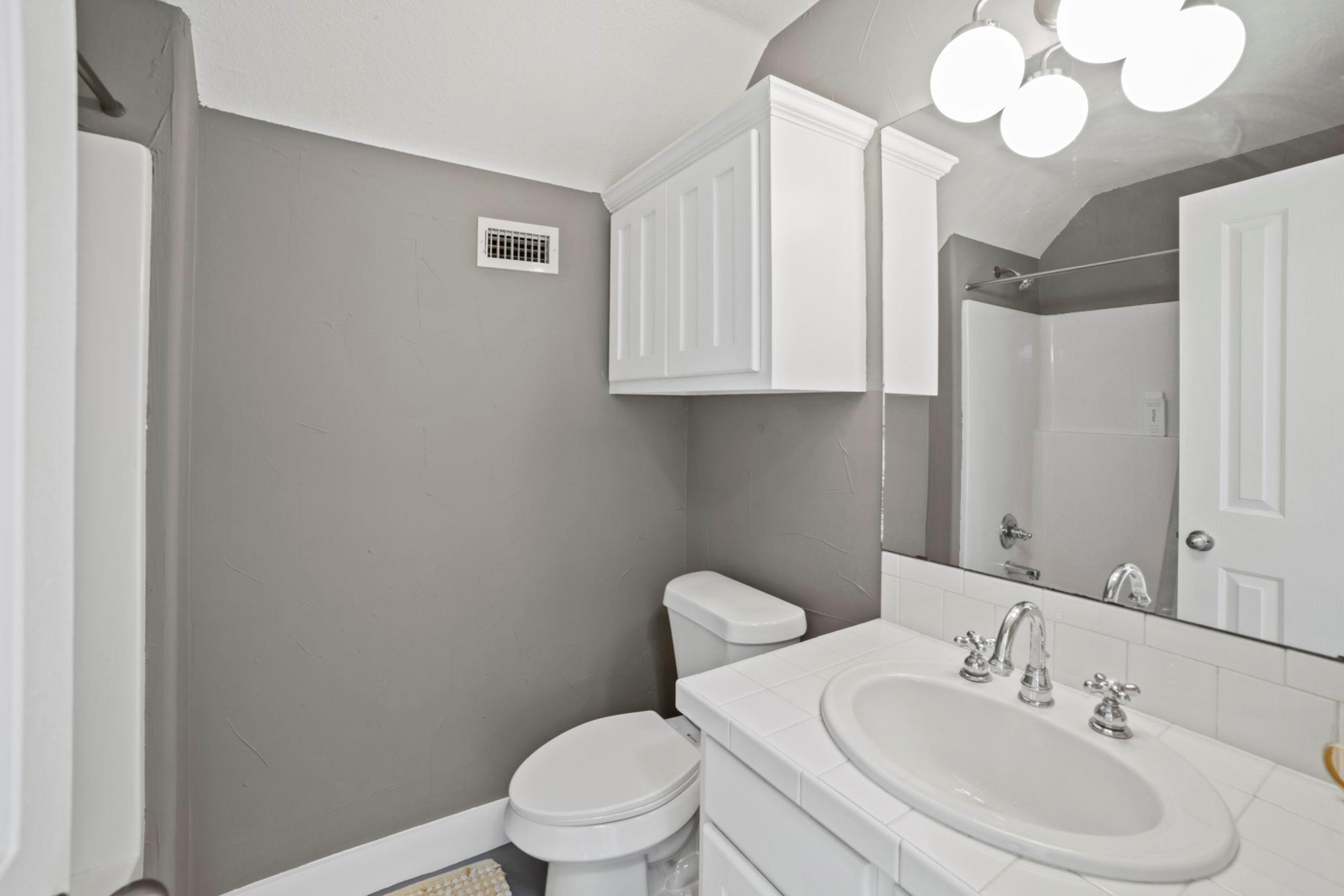 7197 Mount Sharp Rd Property Photo 23