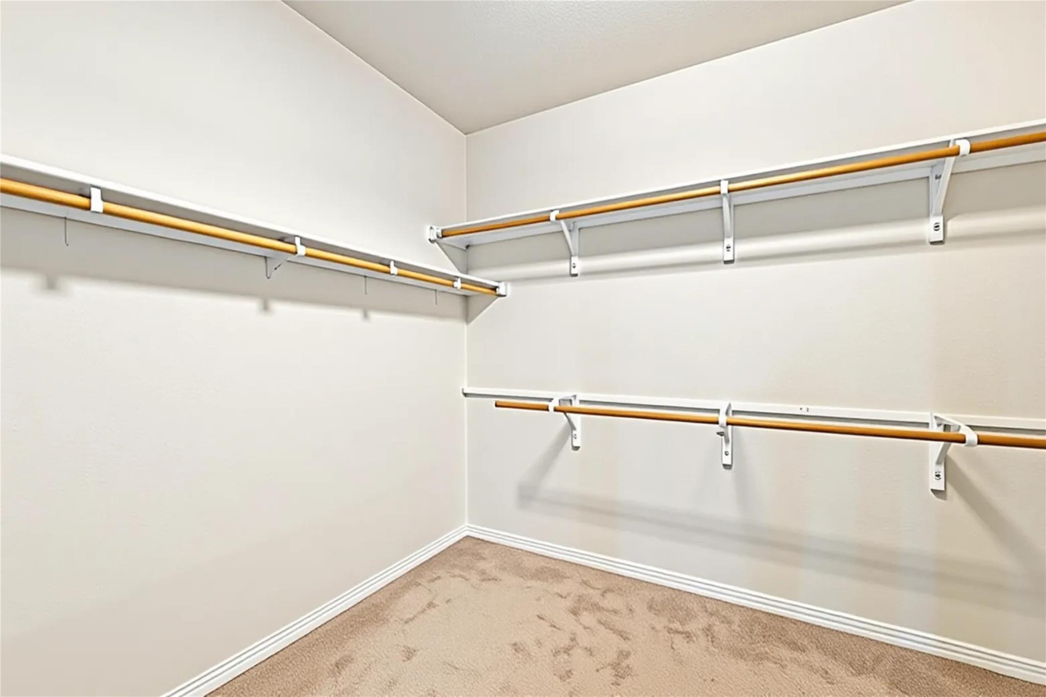 2208 Bonavista Way Property Photo 17