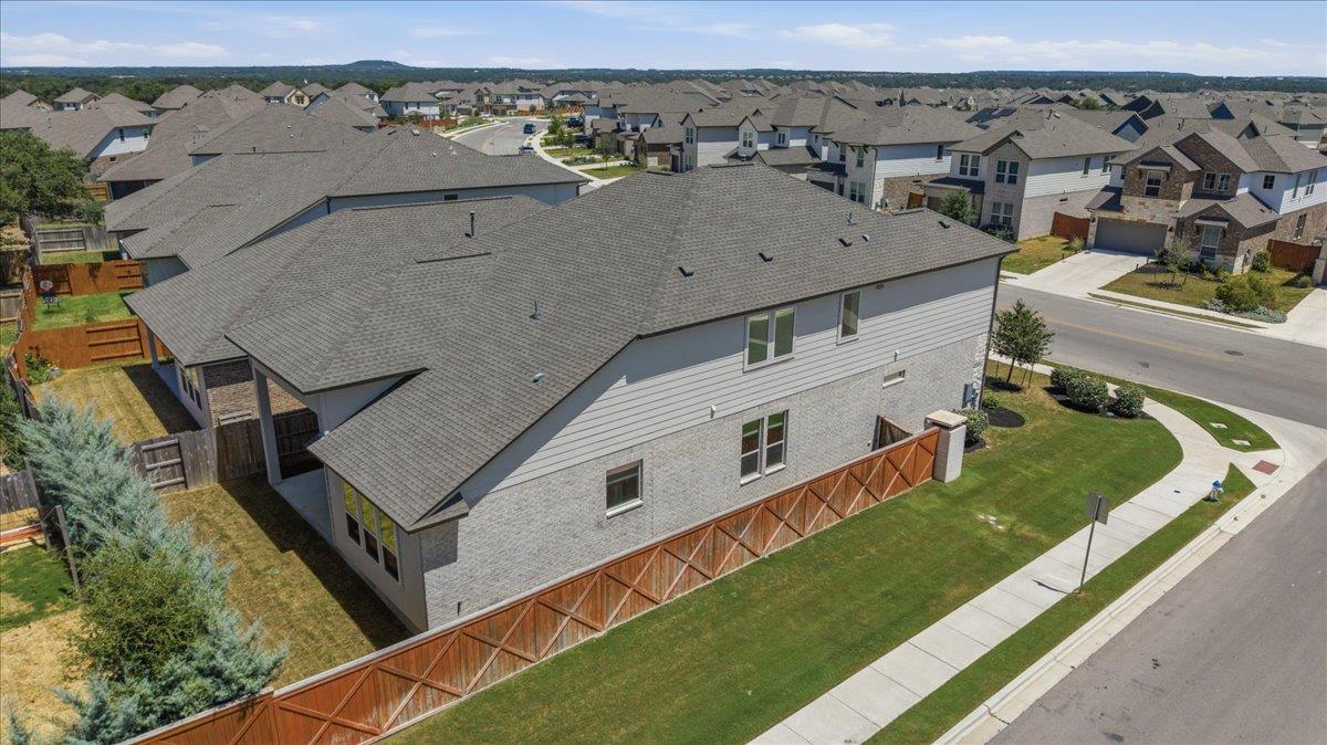 305 Lariat Loop Property Photo 37