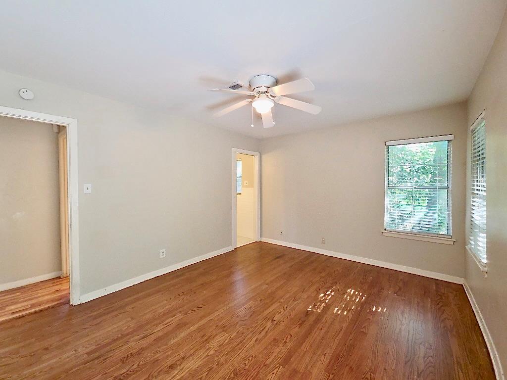1408 Glencrest Dr Property Photo 6