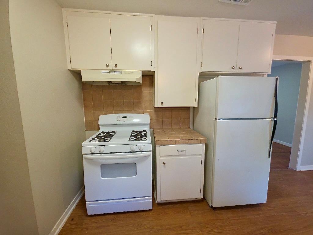 1408 Glencrest Dr Property Photo 13