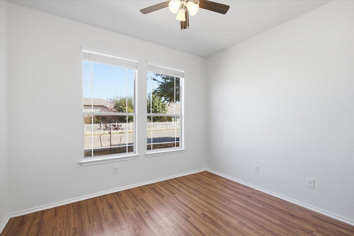 1721 Thompson Trl Property Photo 12