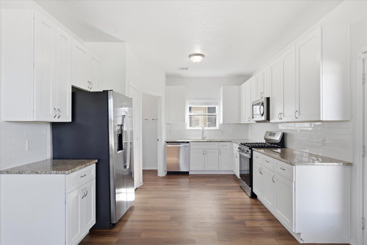 1721 Thompson Trl Property Photo 15