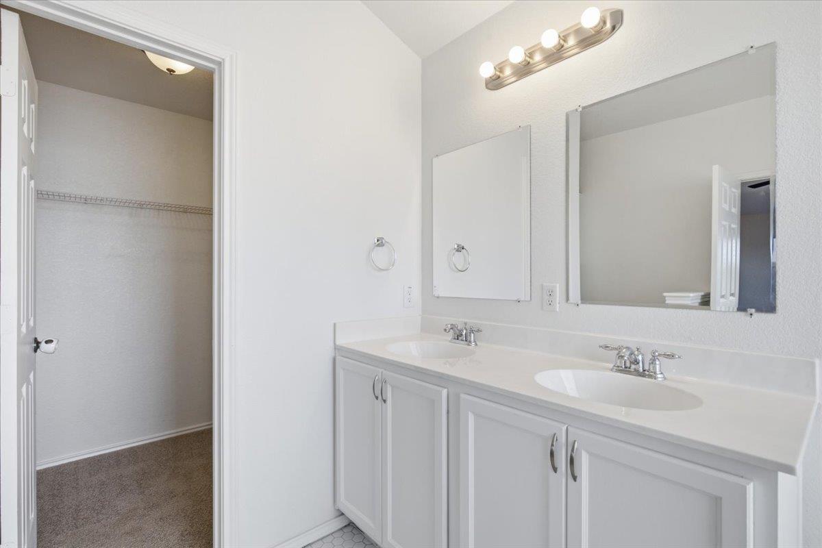 1721 Thompson Trl Property Photo 22