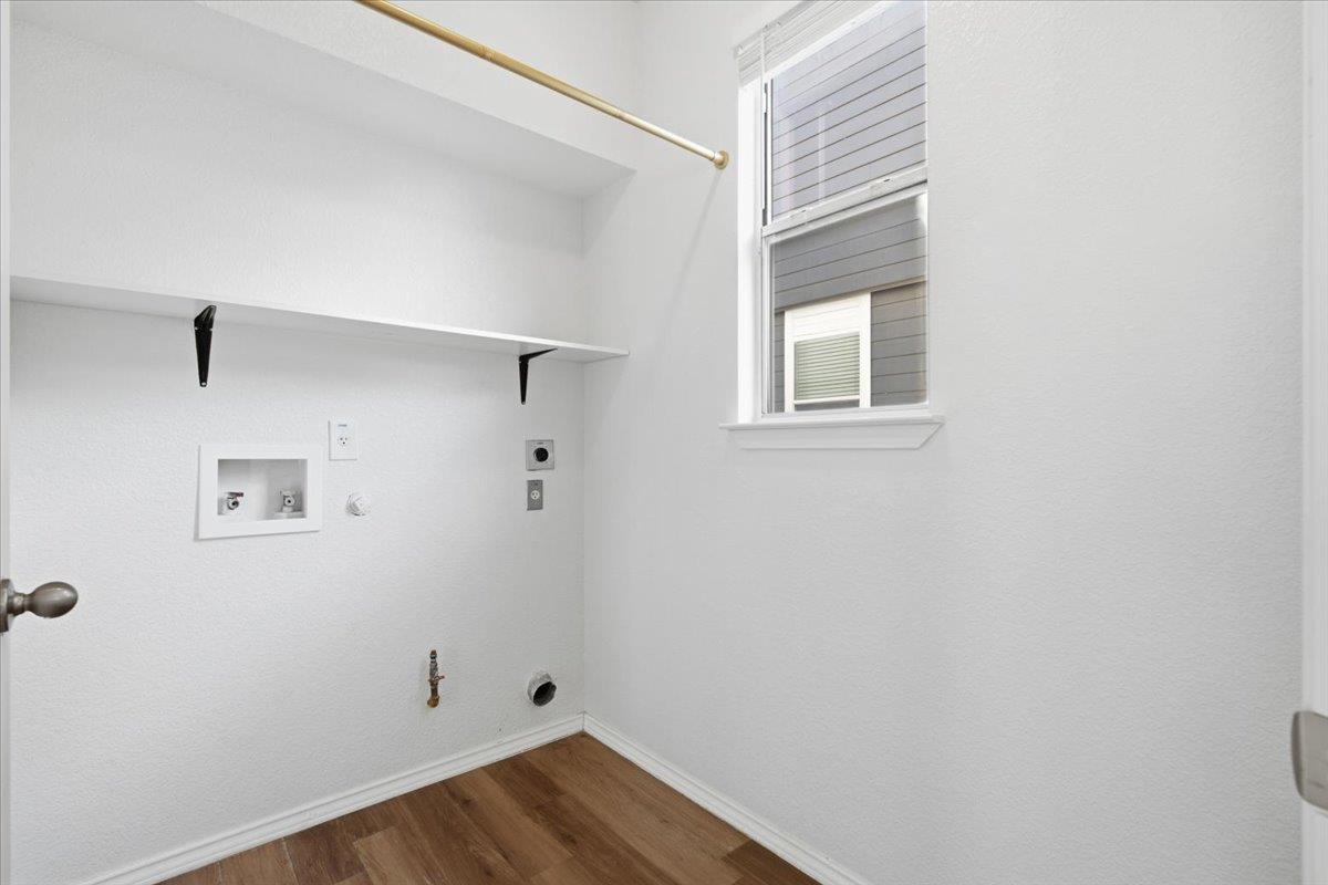 1721 Thompson Trl Property Photo 31