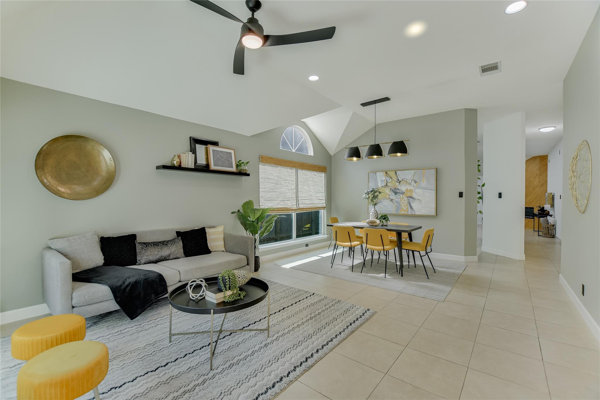 10916 Sierra Oaks None Property Photo 3