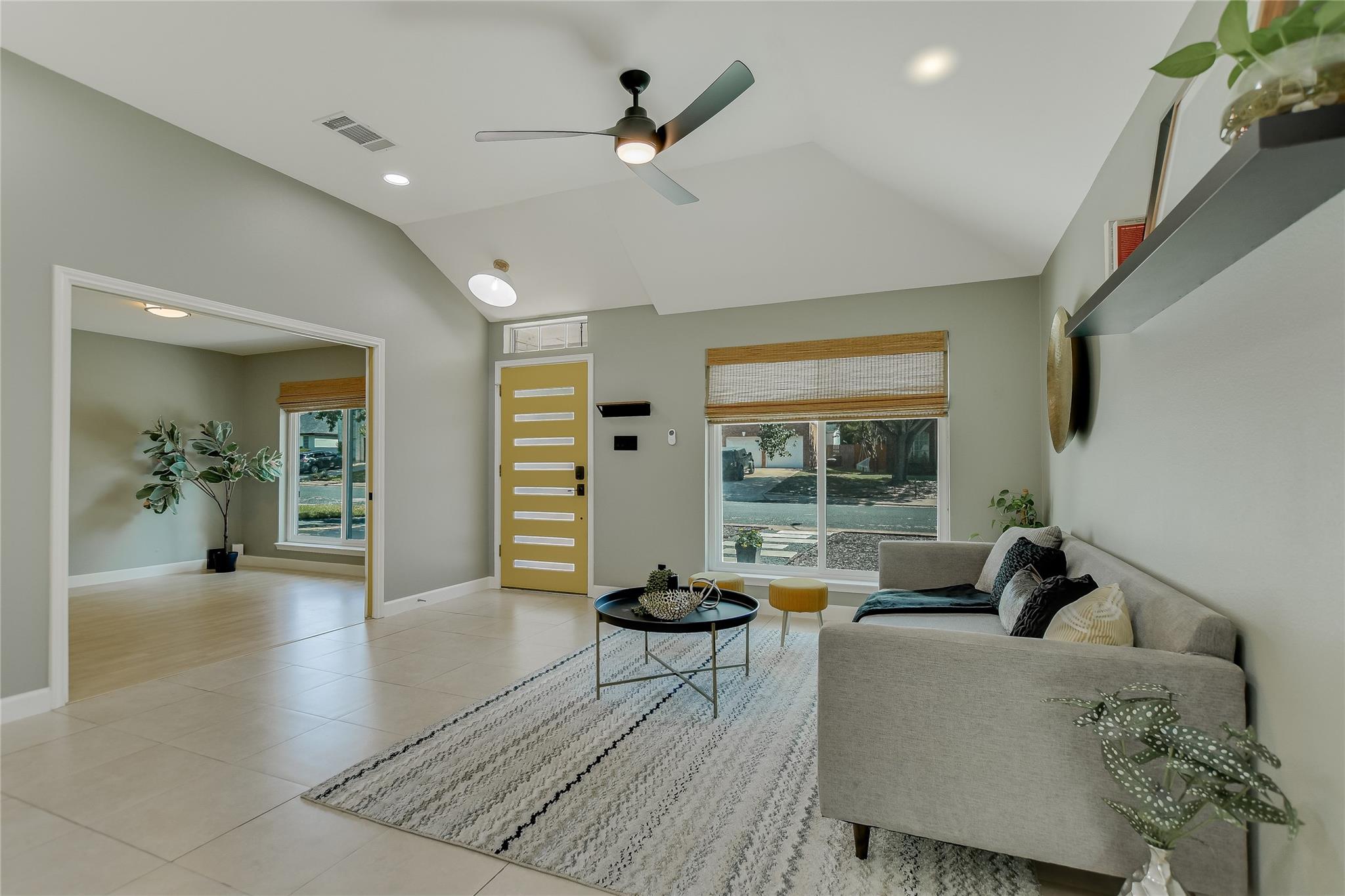 10916 Sierra Oaks None Property Photo 4