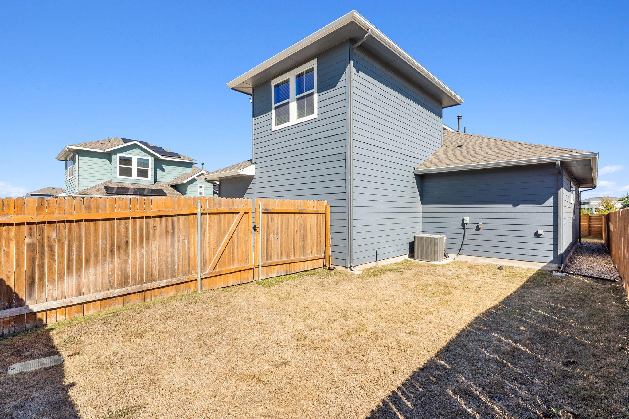 8704 Apogee Blvd Property Photo 30