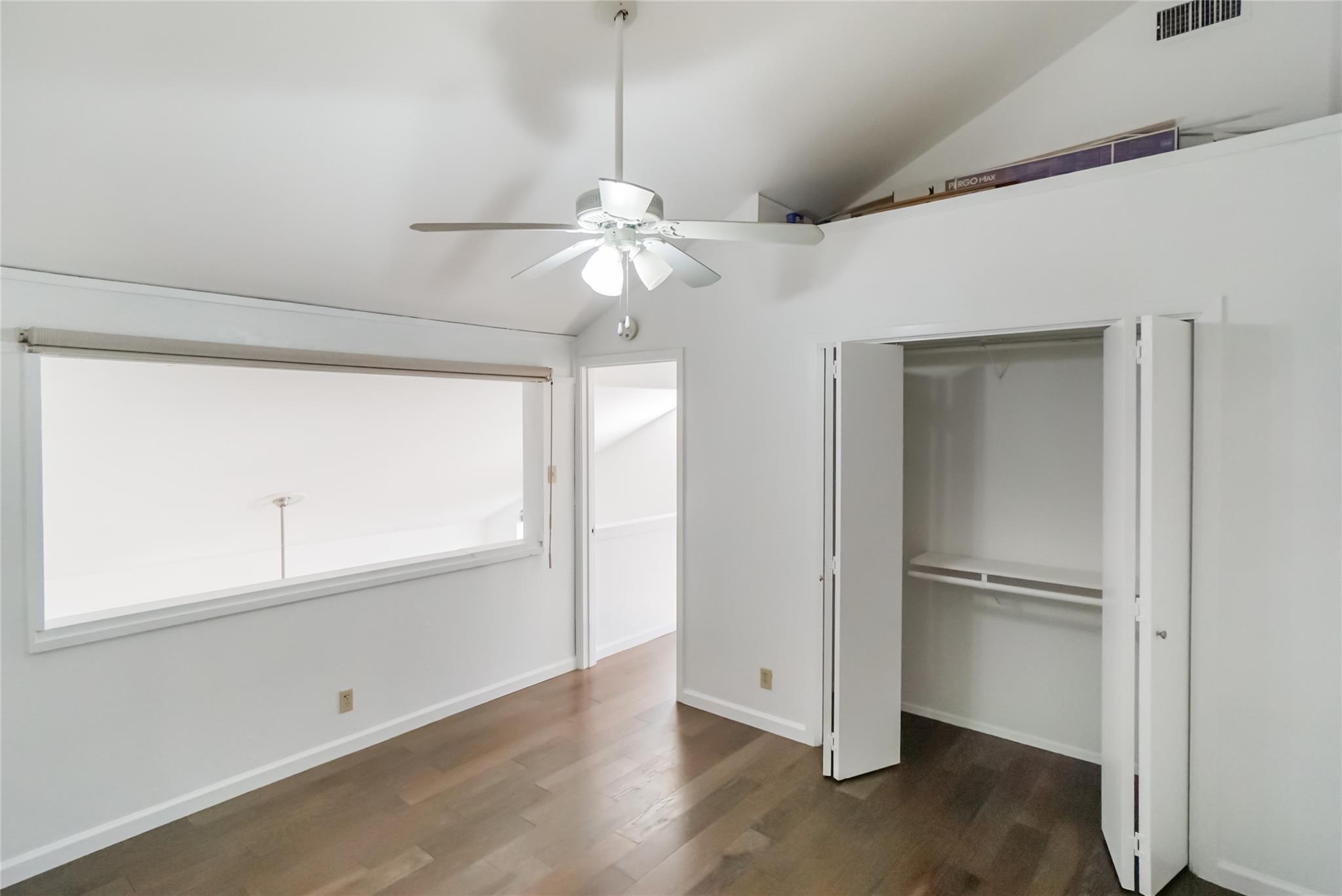 1122 Hollow Creek Dr #1 Property Photo 12