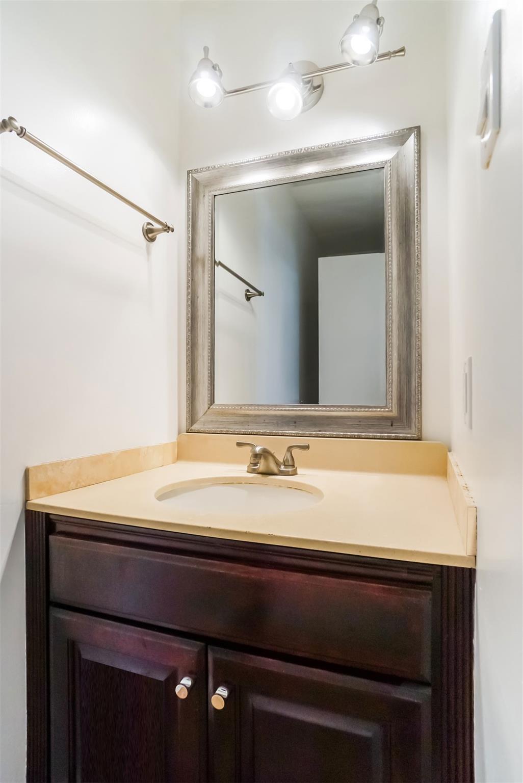 1122 Hollow Creek Dr #1 Property Photo 13