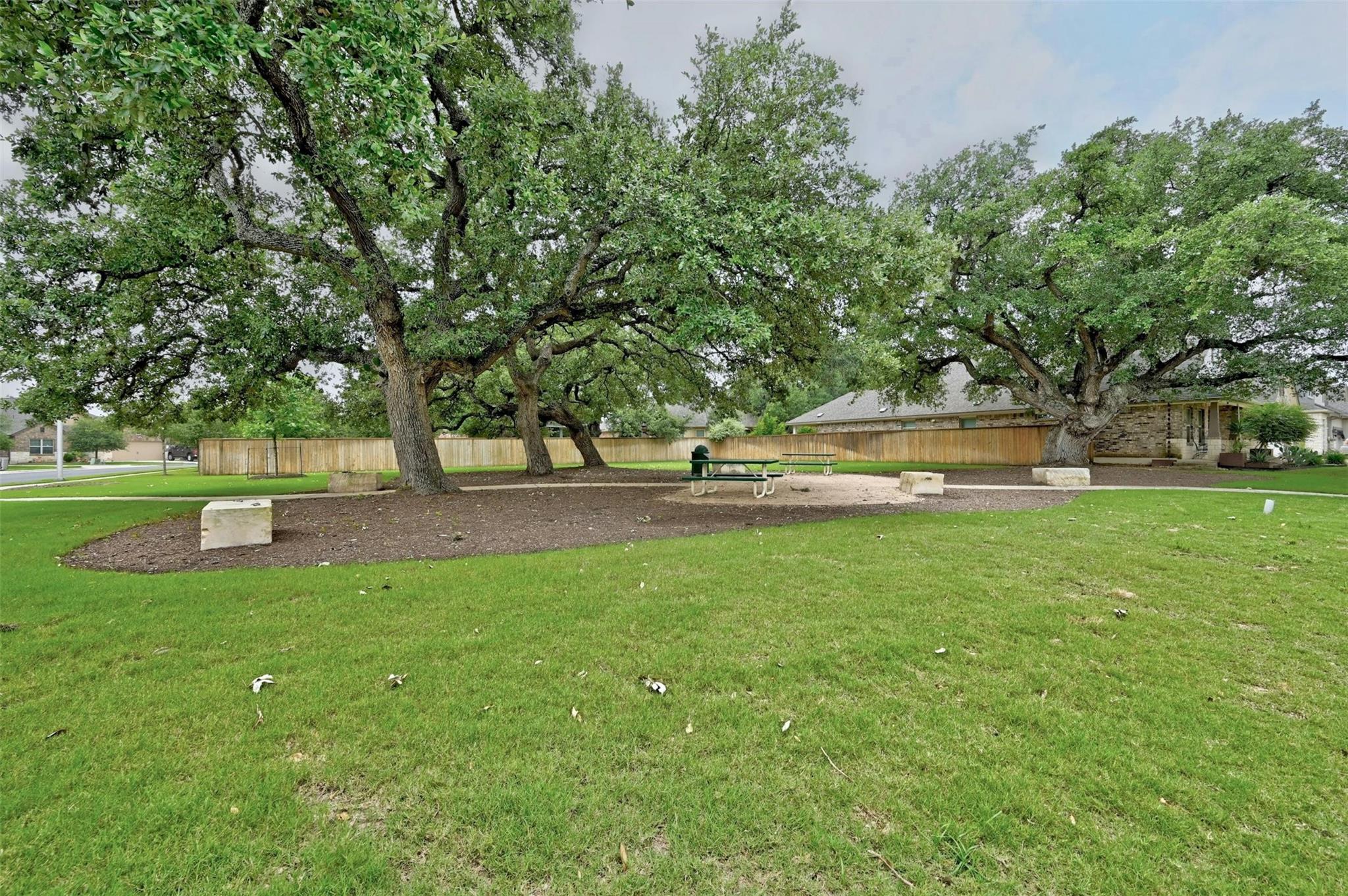 161 Danbark Dr Property Photo 28