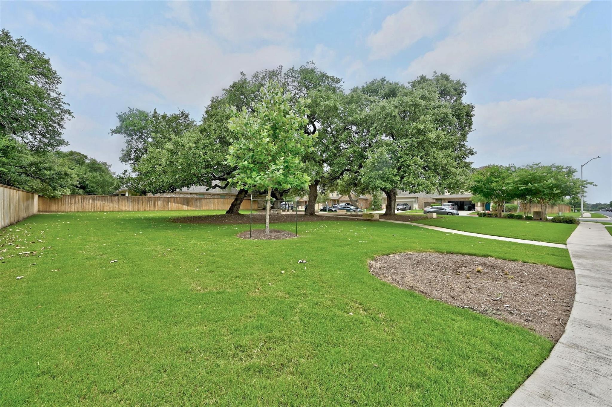 161 Danbark Dr Property Photo 30