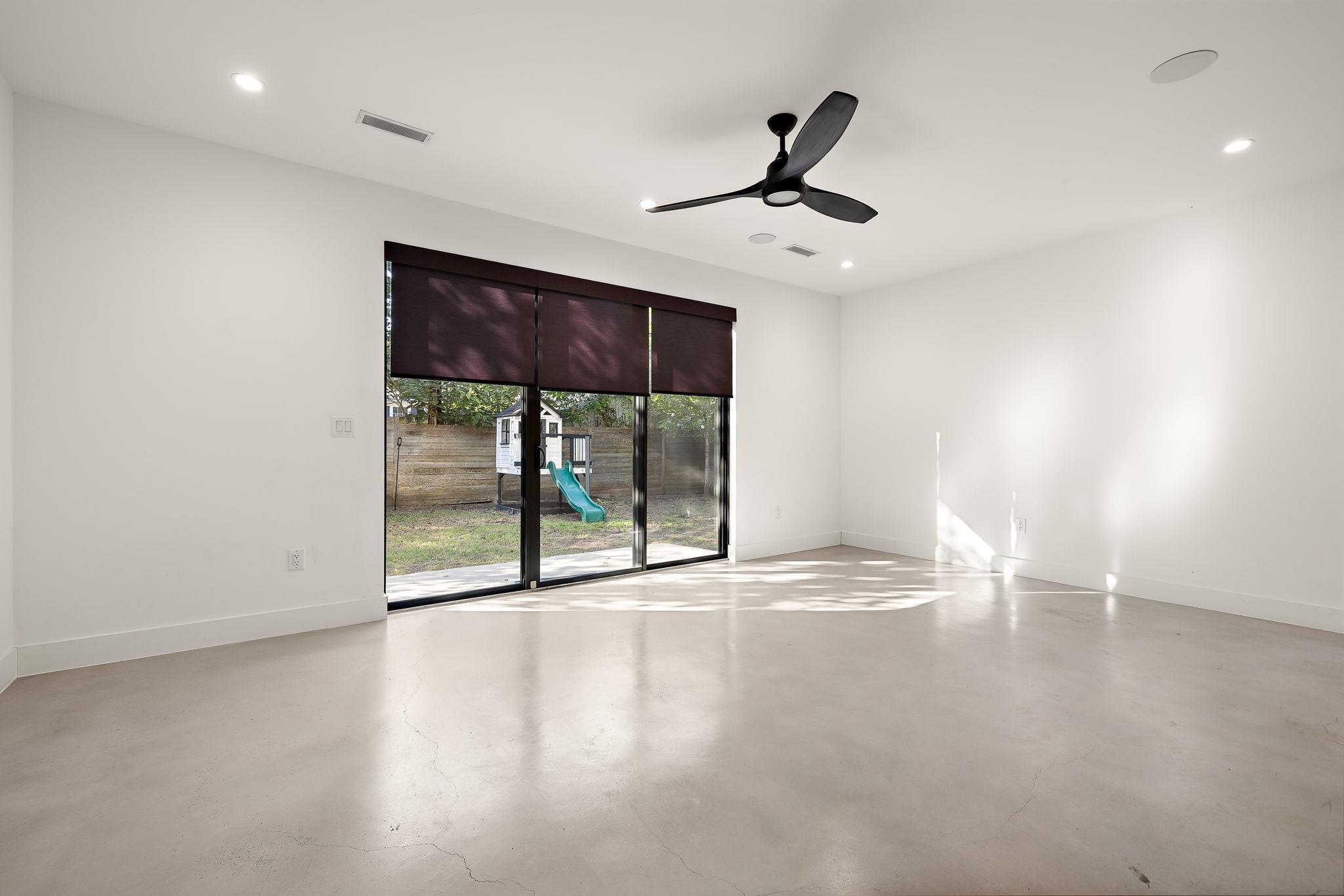 2935 Pannell St Property Photo 7