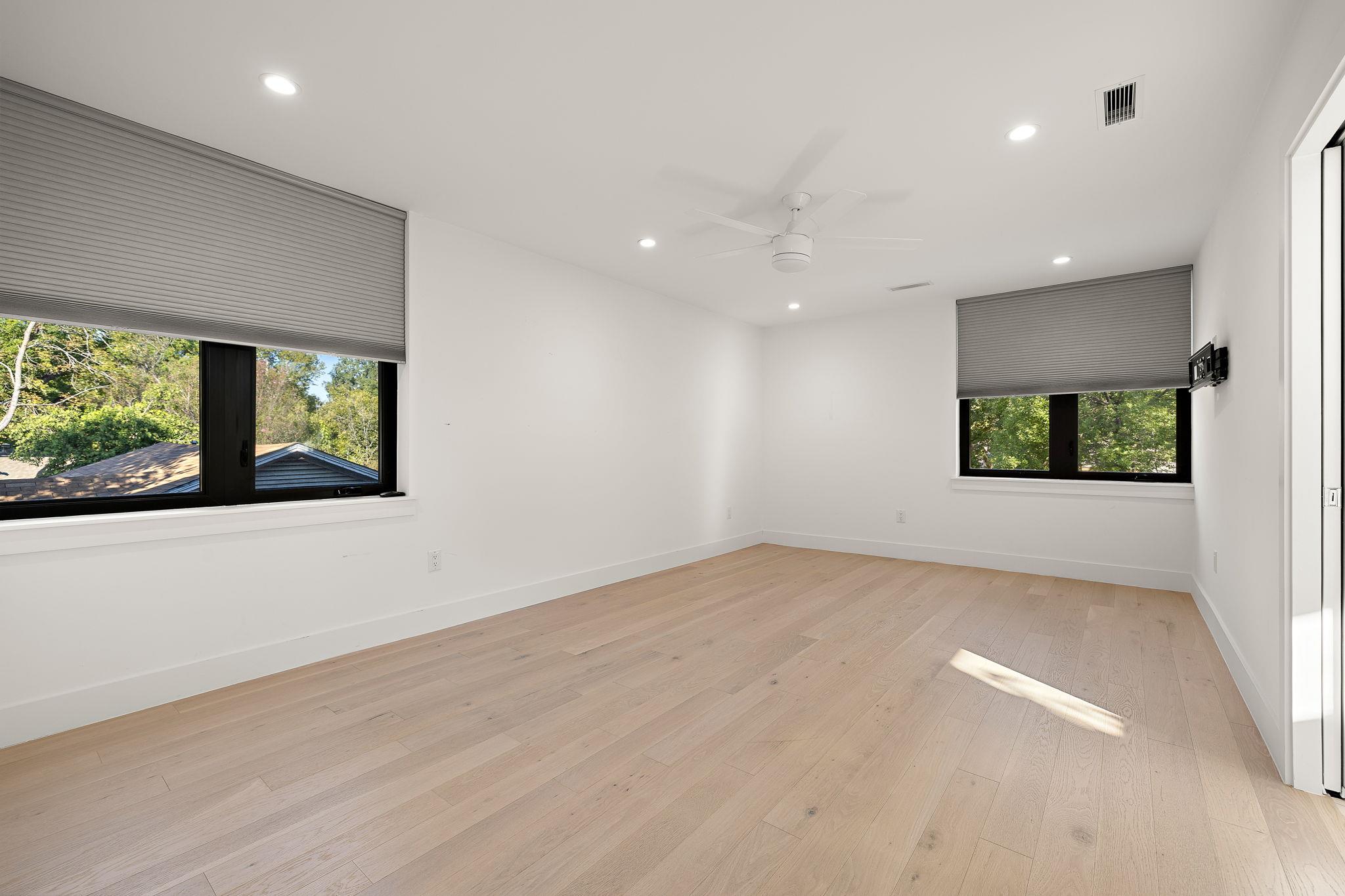 2935 Pannell St Property Photo 23