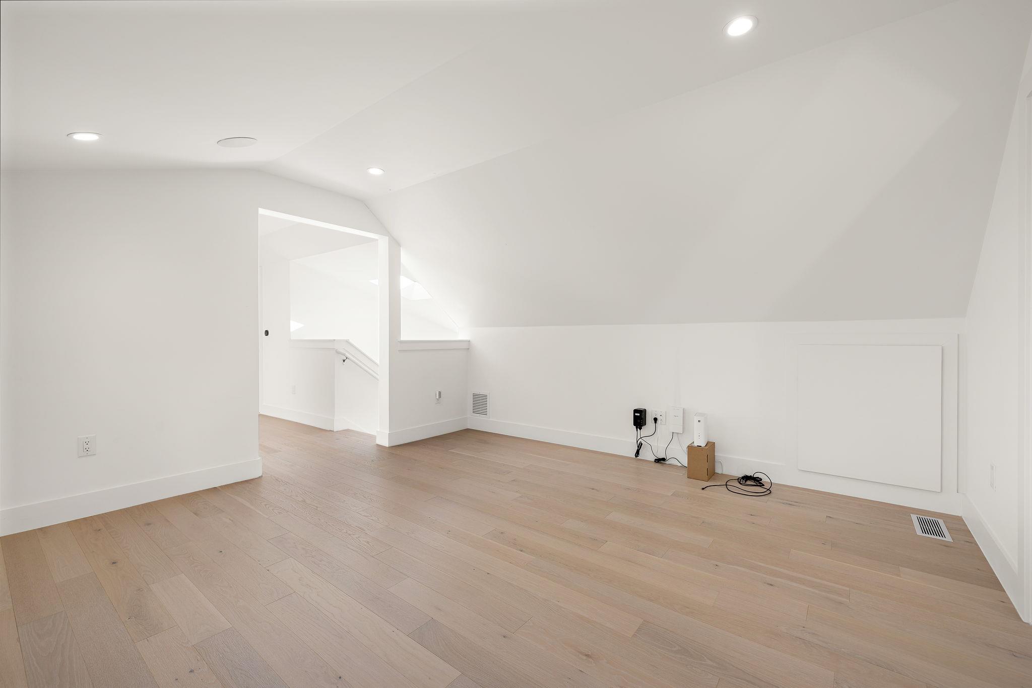 2935 Pannell St Property Photo 30