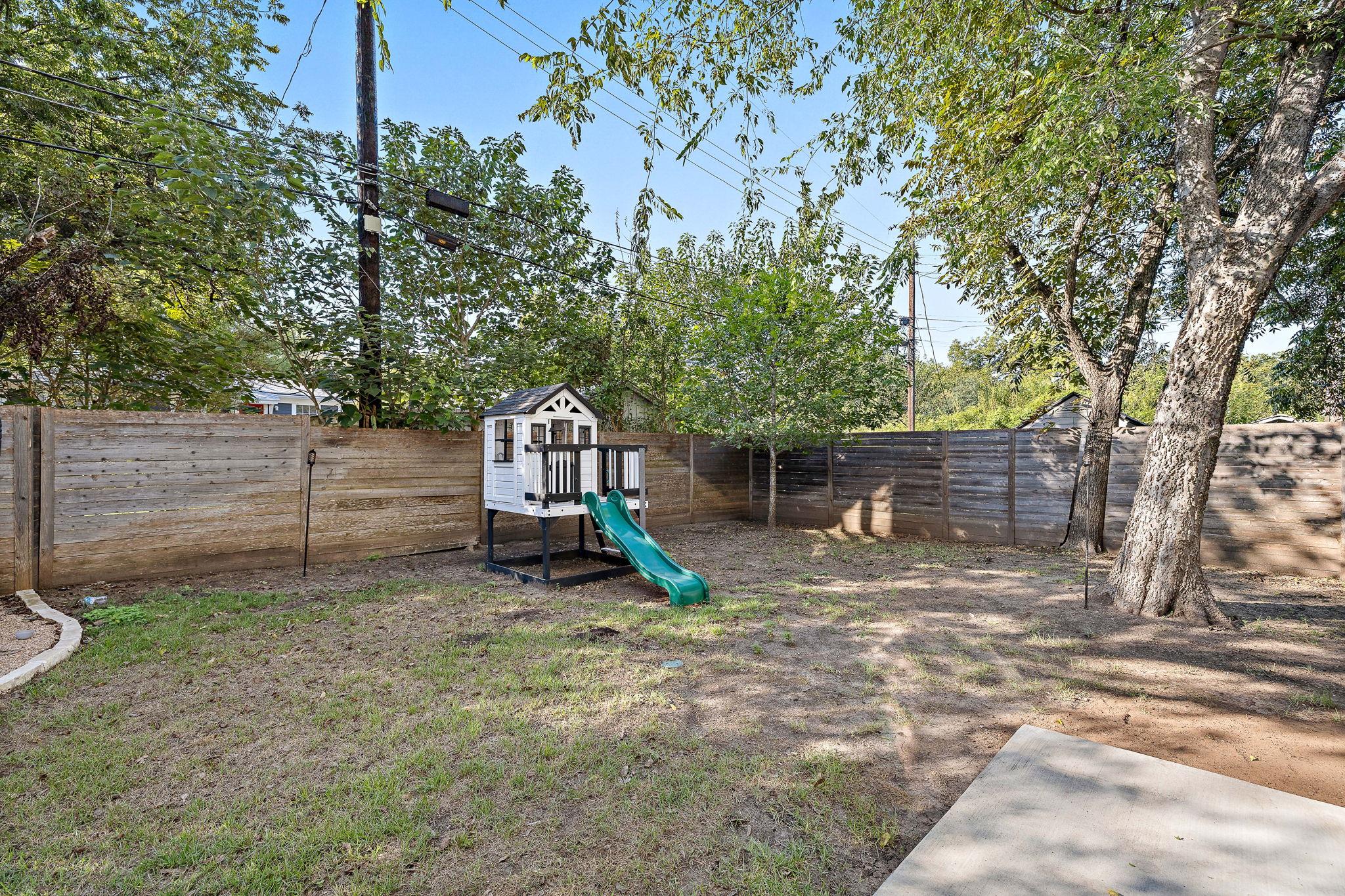 2935 Pannell St Property Photo 36