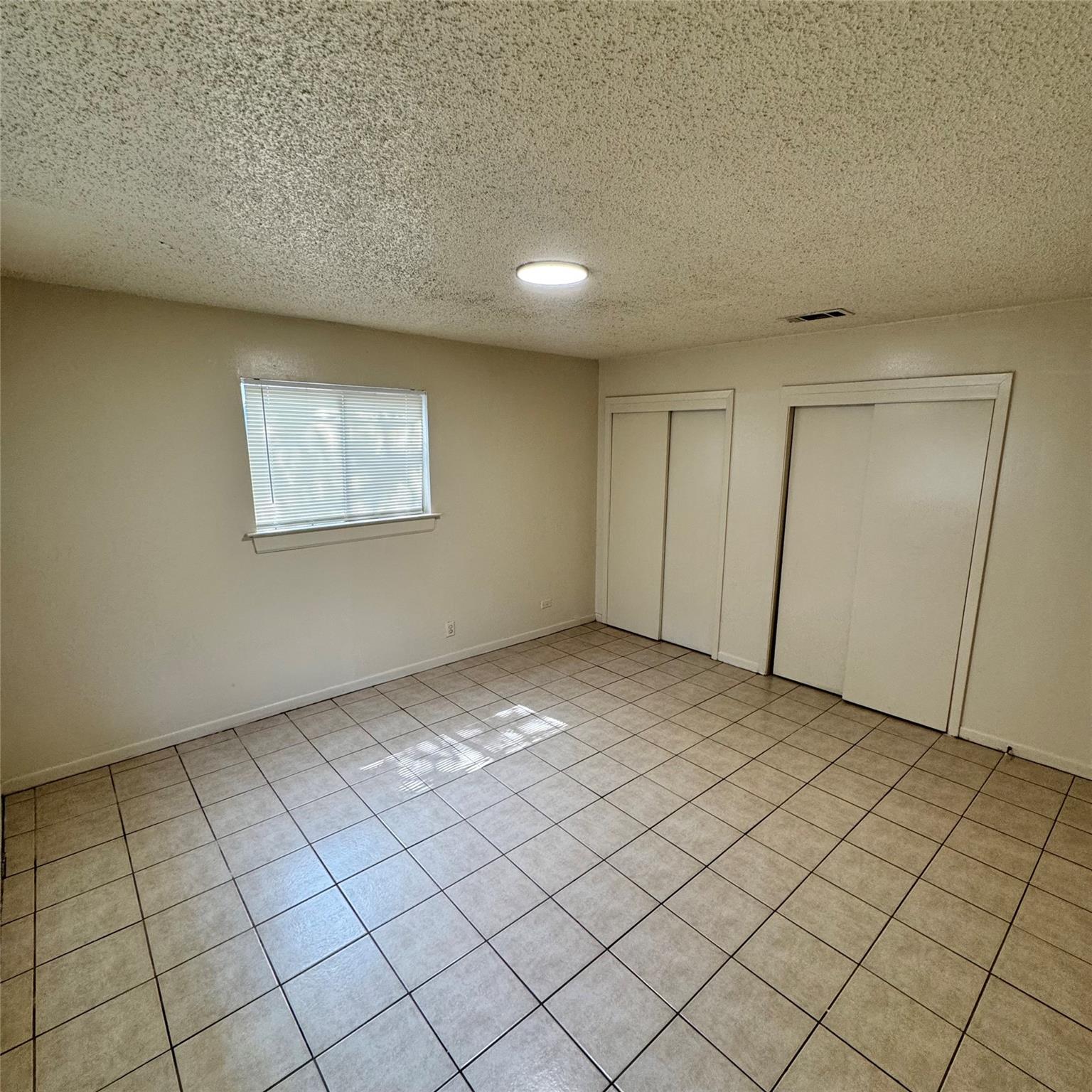 1626 Royal Hill Dr #b Property Photo 3