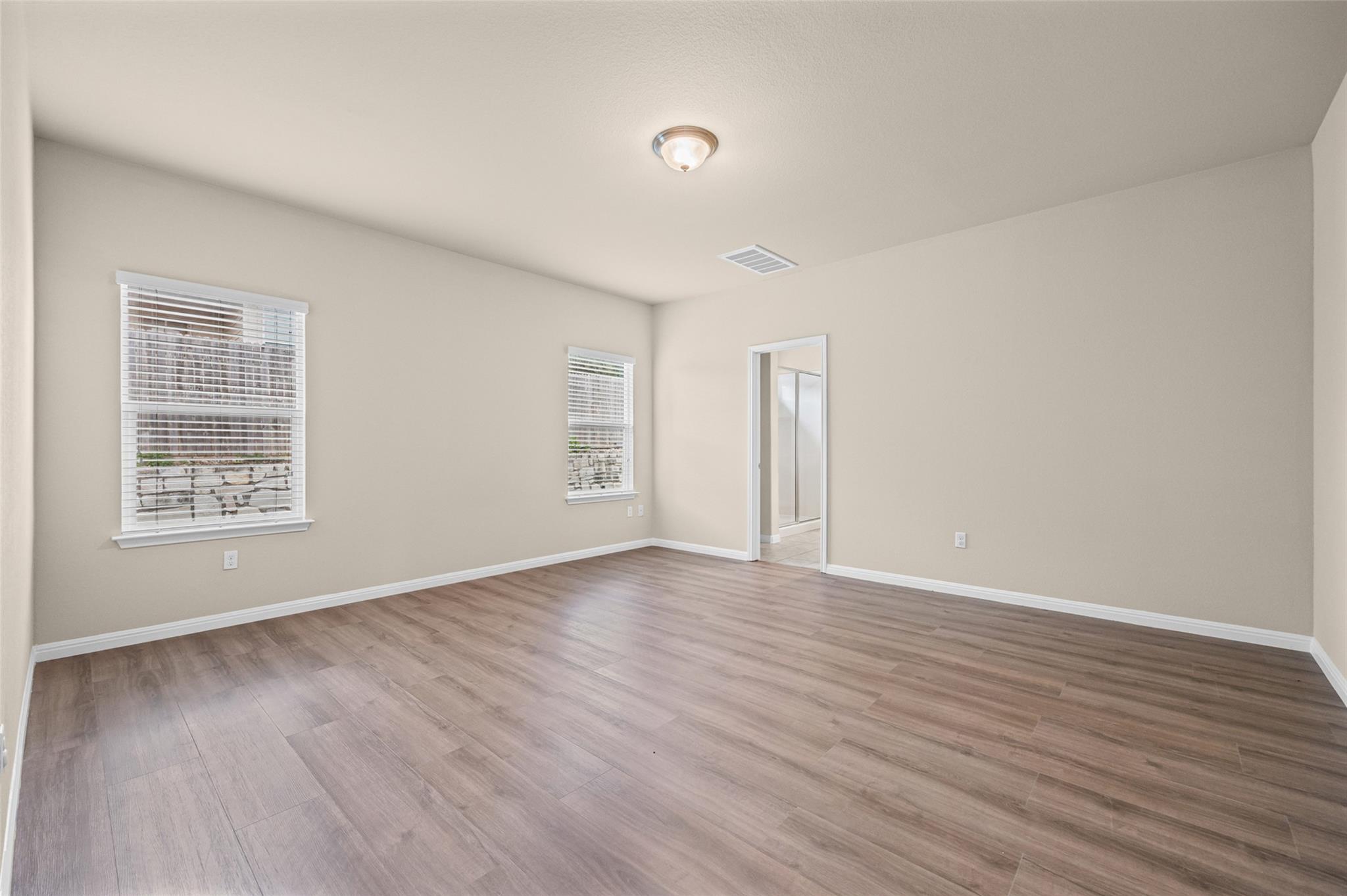 1532 Maier Dr Property Photo 14