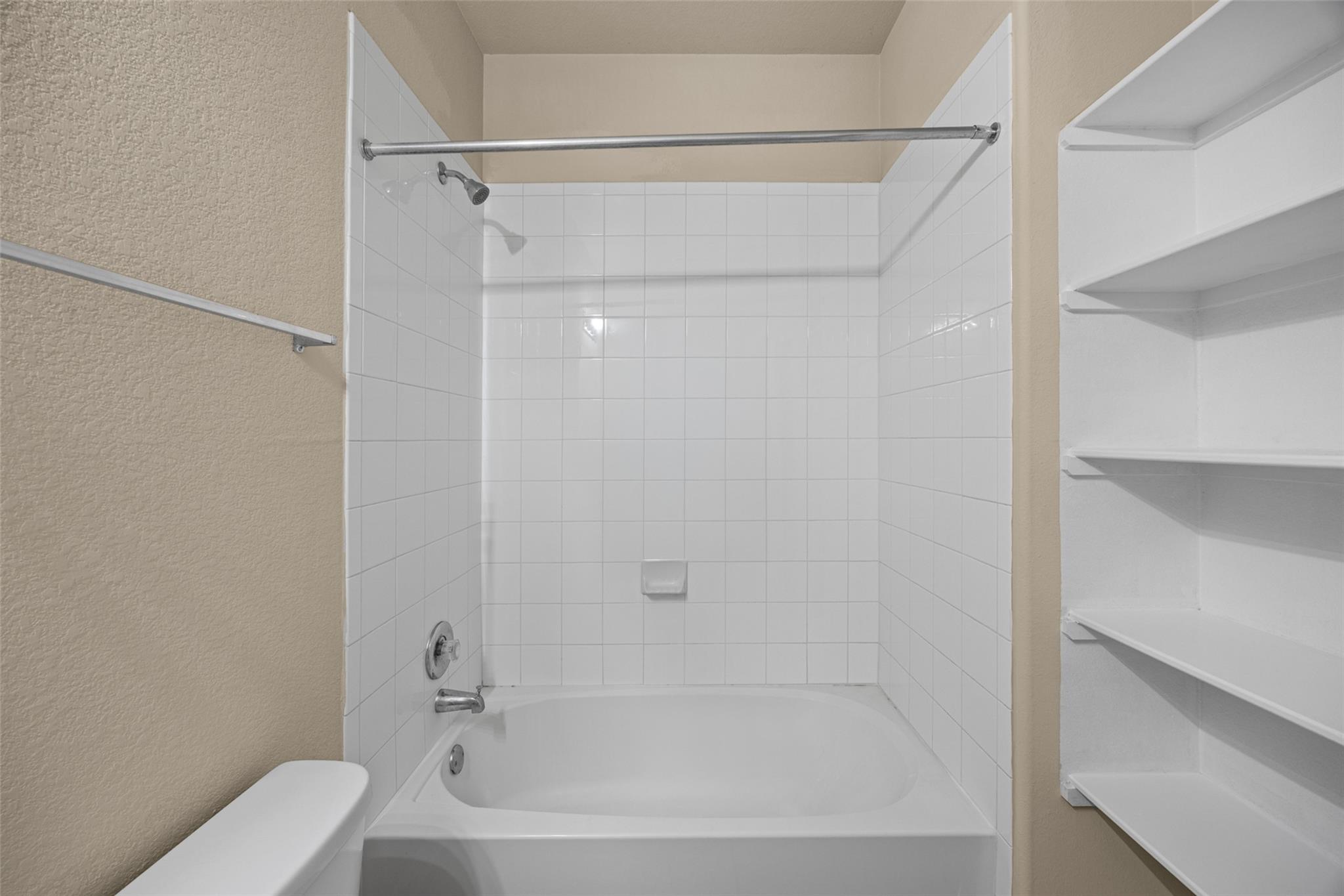 1532 Maier Dr Property Photo 25