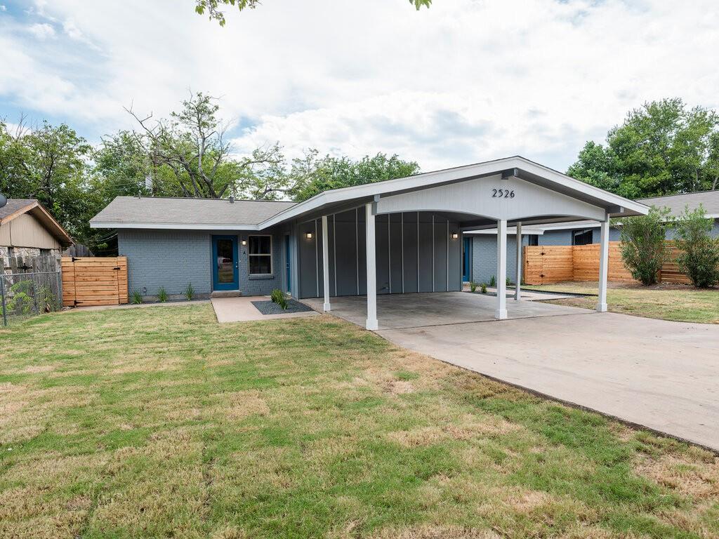 2526 Glen Springs Way #a Property Photo 2