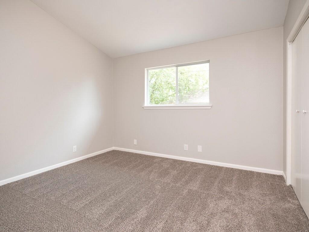 2526 Glen Springs Way #a Property Photo 18
