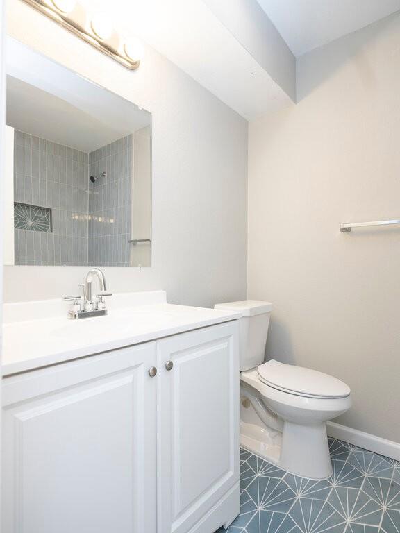 2526 Glen Springs Way #a Property Photo 22